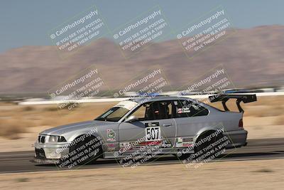 media/Oct-12-2025-Lucky Dog Racing (Sun) [[8adb5568ea]]/1-First Stint/5-Speed Pans/